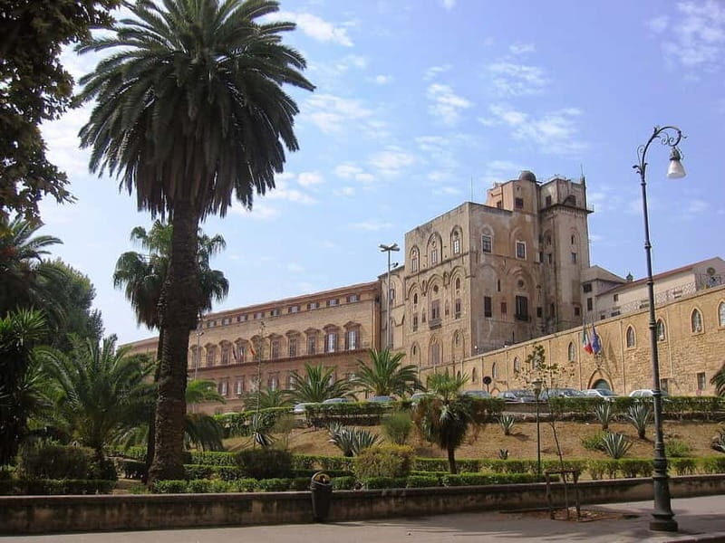 Palermo: Palatine Chapel & Palace of the Norman Guided Tour - Key Points