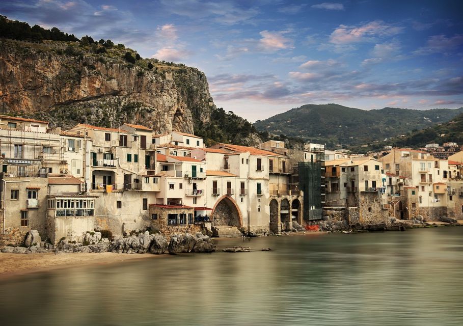 Palermo: Private and Customizable City Highlights Tour - Historical Market Exploration