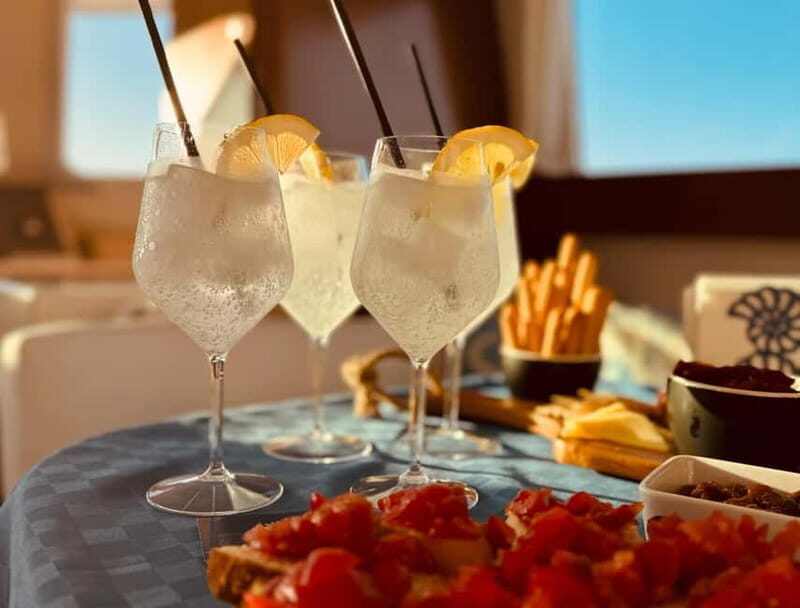 Palermo: Private Catamaran Sunset Tour with Aperitif Included - Step-by-Step: The Itinerary Breakdown
