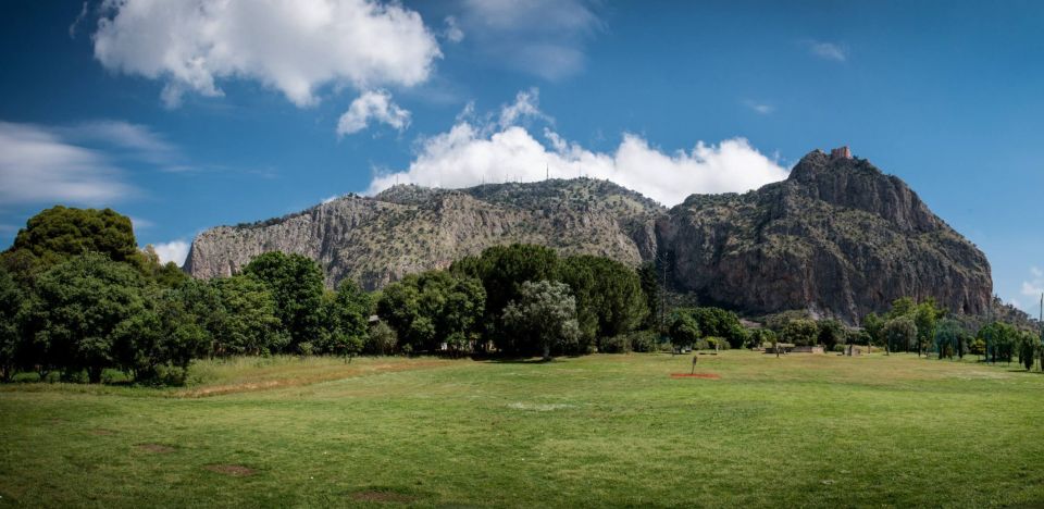 Palermo: Private Golf Club Class With Transfer, Ticket, and Food - Frequently Asked Questions