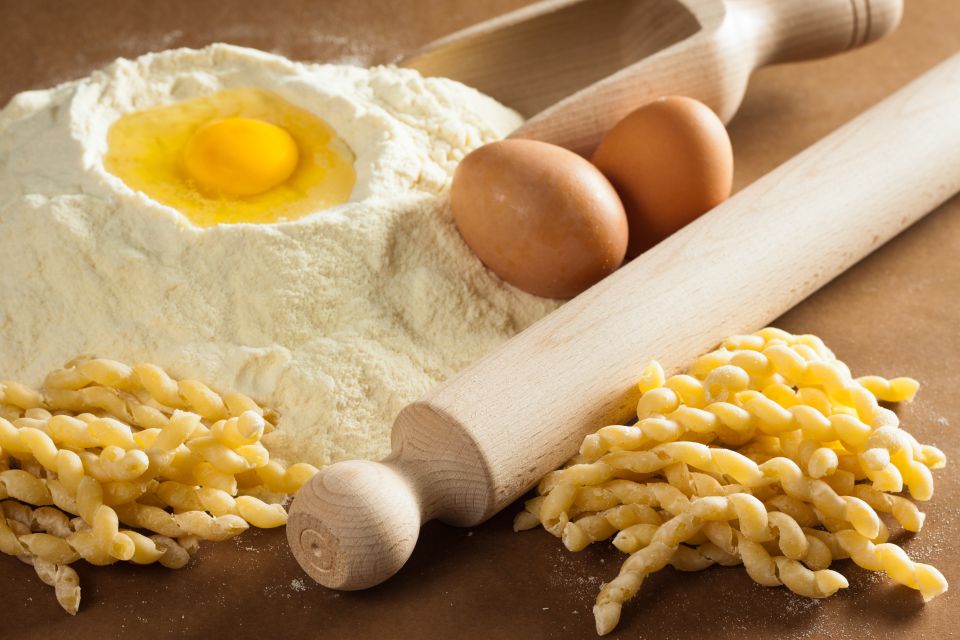Palermo: Private Pasta-Making Class at a Locals Home - Making and Tasting Local Dishes