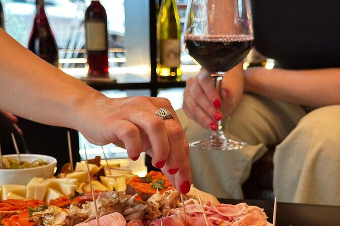 Palermo Rebel Wines Tasting-Local Bites in the City Center - The Overall Experience