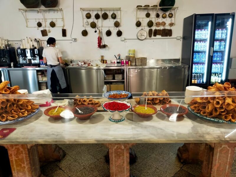 Palermo: Street Food and Wine Tour With an Architect - Sampling and Sipping