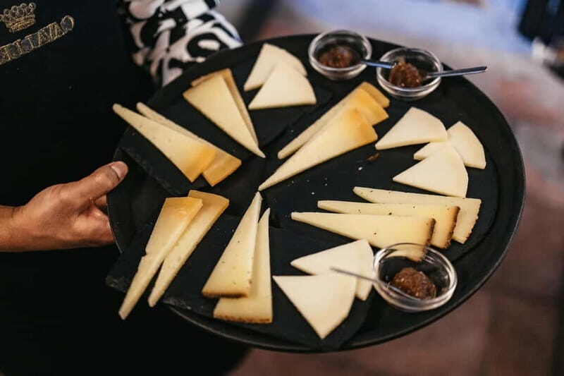 Palermo: Wine Tasting with Snacks at Bottega Monteleone - What to Expect at Bottega Monteleone