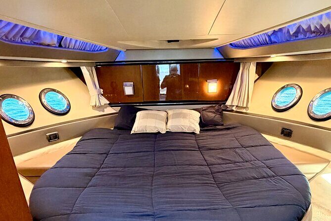 Palm Beach Luxury Yacht Cruises - Deep Dive into the Itinerary and Logistics