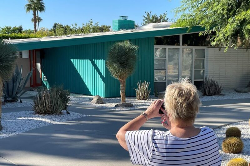 Palm Springs: Private Walking Tour "Twin Palms" Neighborhood - Why It’s a Valuable Experience