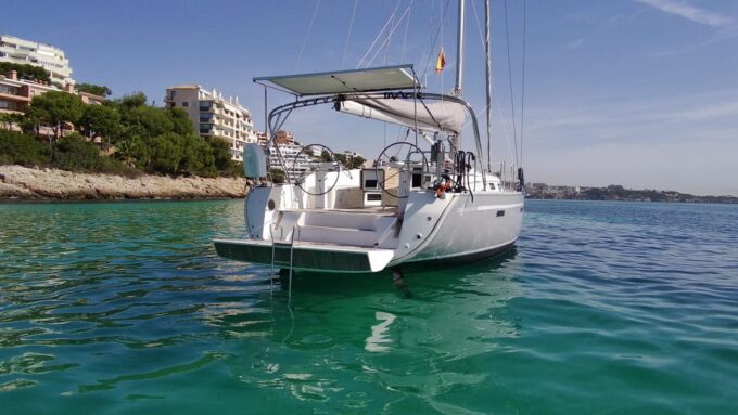 PALMA BAY : 4 HOUR PRIVATE TOUR WITH SAILING BOAT - Meeting Point