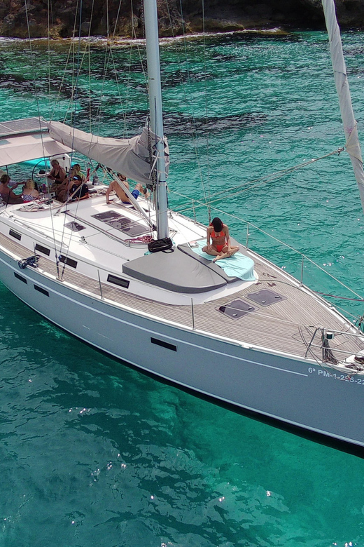 PALMA BAY : 8 HOUR PRIVATE TOUR WITH SAILING BOAT - Good To Know