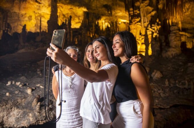Palma: Caves of Drach Entrance, Music Concert, and Boat Trip - Visitor Amenities and Facilities