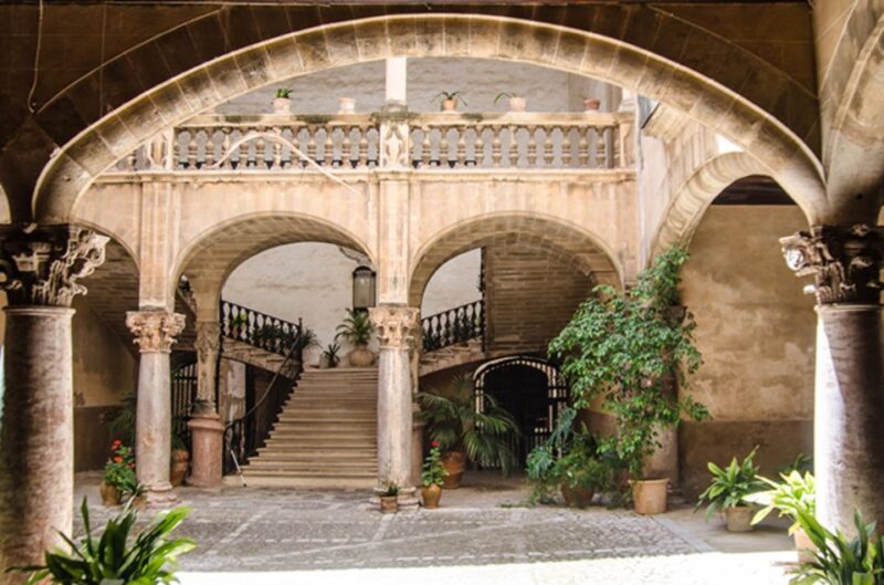 Palma: City, Cathedral and Valldemossa With Pick up Service - Itinerary Details