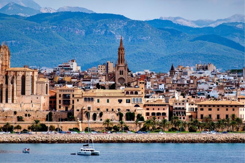 Palma De Mallorca: Small-Group Tour & Fast-Track Cathedral - Itinerary Highlights