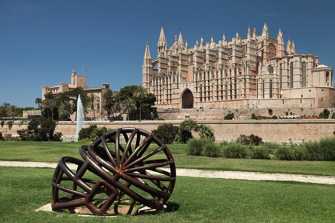 Palma De Mallorca With Cathedral Private Walking Tour - Itinerary Overview