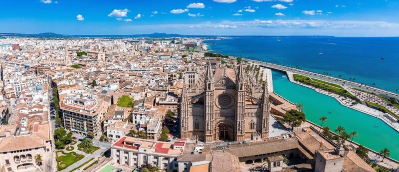 Palma: Express Walk With a Local in 60 Minutes - Experience Highlights
