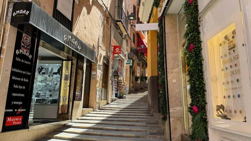 Palma in person and away from the crowds - Authentic Experiences and Genuine Insights