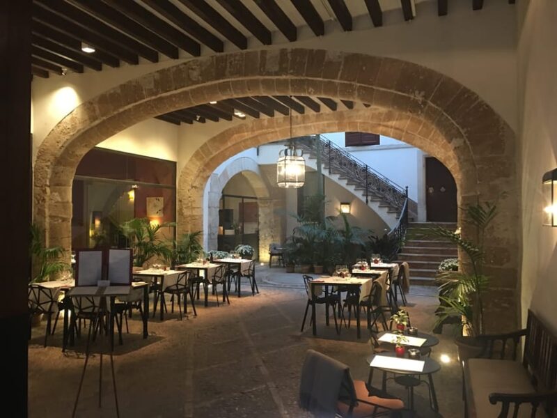Palma Old Town Insider Tour With Visit of the Cathedral - Traveler Reviews and Feedback