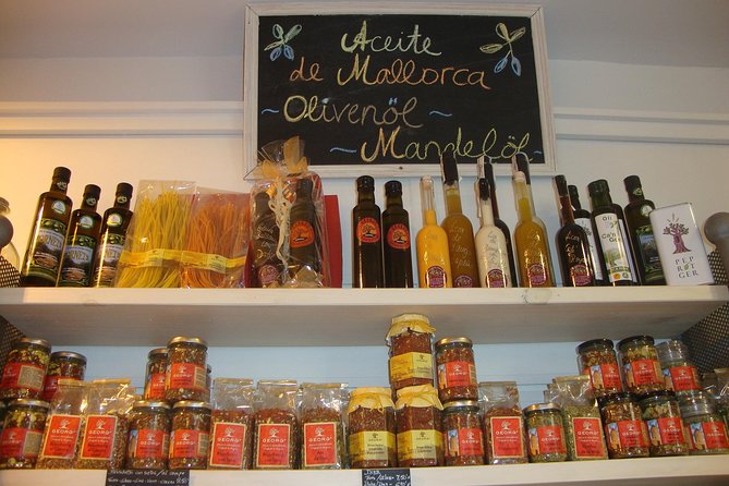 Palma Old Town Tour With Wine & Tapas Tastings - Pricing and Policies