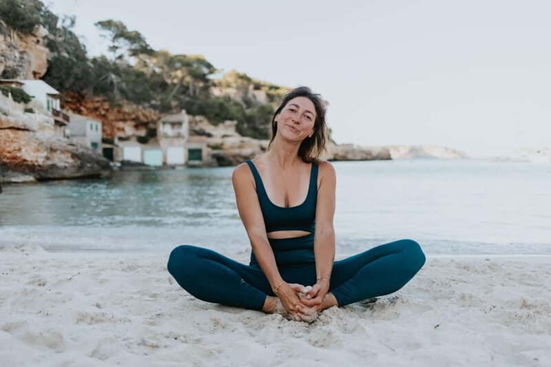 Palma: Private Sunrise/Sunset Yoga and Mindfulness in Nature - An Introduction to Mallorca’s Private Yoga Experience