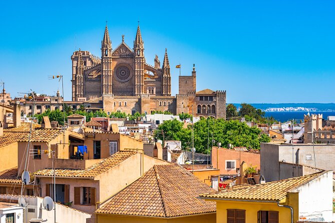 Palma Scavenger Hunt and Best Landmarks Self-Guided Tour - Self-Guided Landmarks Tour