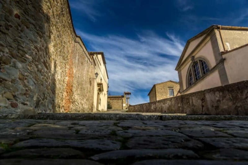 Panoramic hiking in the Florentine hills with Vincenzo - Authentic Experiences Highlighted by Reviews