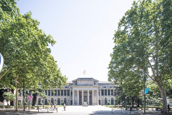 Panoramic Madrid Tour and Toledo Half-Day Trip From Madrid - Afternoon: Guided Walking Tour