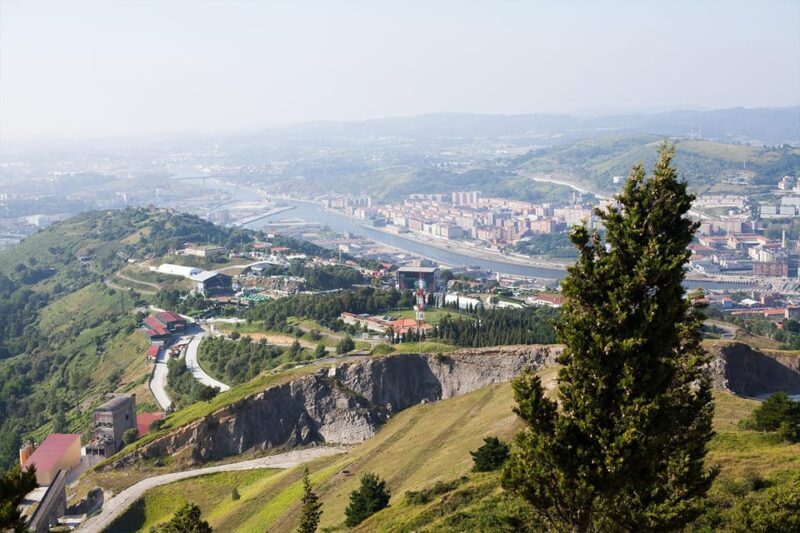 Panoramic-photographic tour of the mountains of Bilbao - Why Choose This Tour?