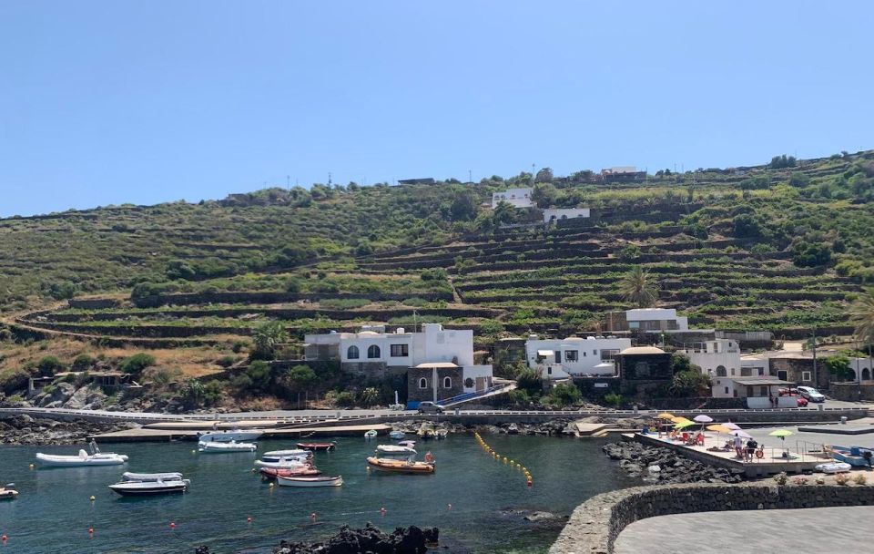 Pantelleria: Archaeological Tour - Prehistoric Sesi Structures
