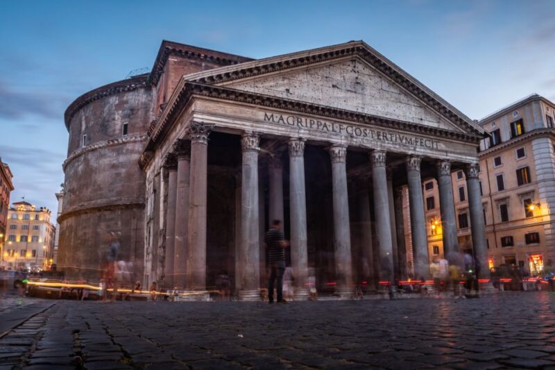 Pantheon and Jewish Ghetto Tour - Key Points