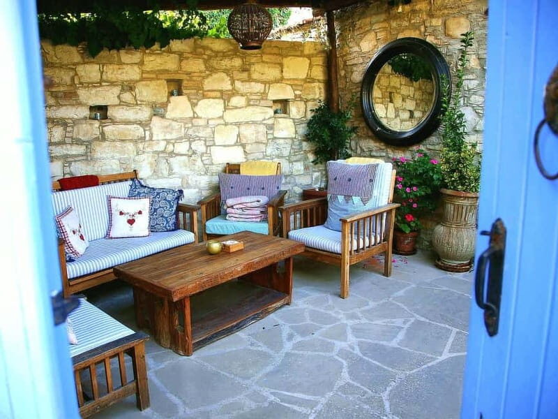 Paphos: Authentic Gourmet Tour with Wine and Food Tasting - Key Points
