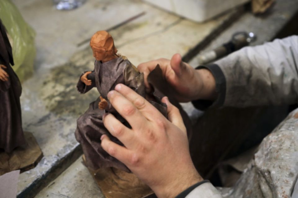 PAPIER-MÂCHÉ WORKSHOP - Exploring Papier-Mâché Art