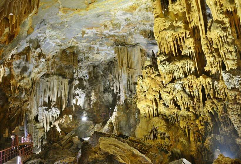 Paradise Cave and Phong Nha Cave Day Trip - What to Bring