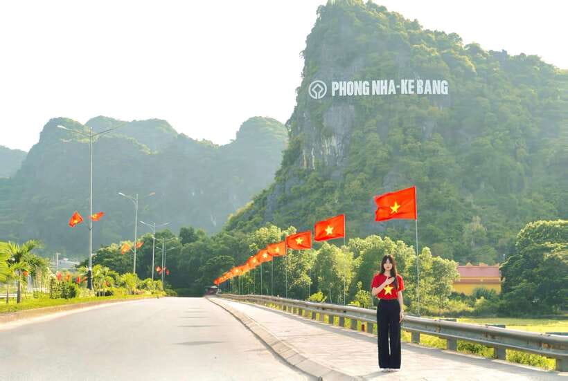 Paradise Cave and Phong Nha Cave Day Trip - Scenic Views of Phong Nha-Ke Bang National Park