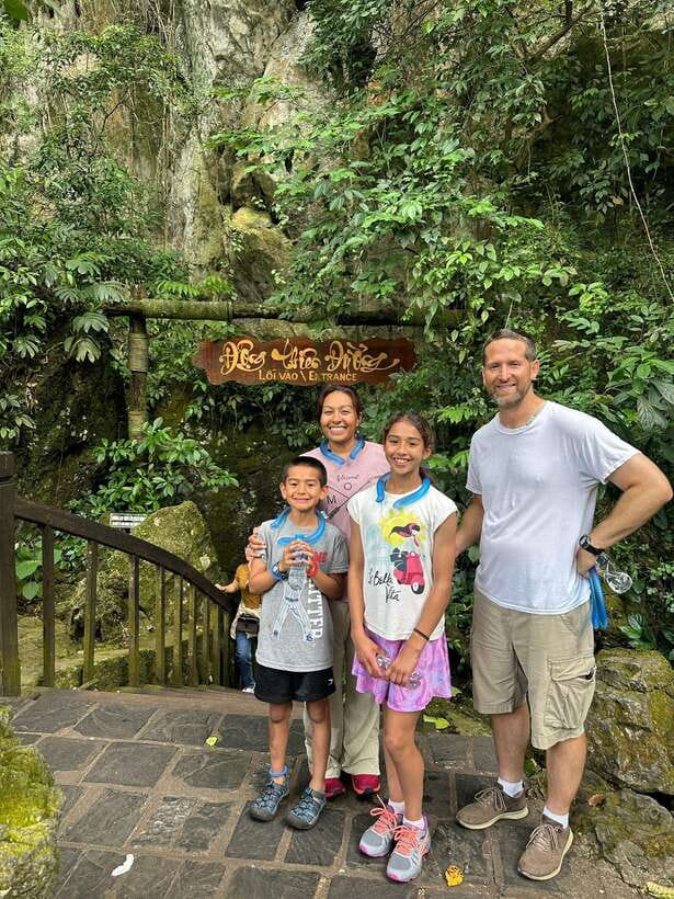 Paradise Cave Daily Tour Departure From Hue (Even Days Only) - How to Book Your Tour