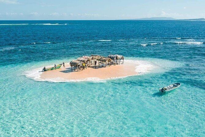 Paradise Island Cayo Arena Tour Snorkeling, Mangroves, Local Food - Who Should Consider This Tour?