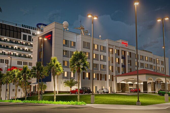 Paradise Taxi & Tours USVI Airport Transport Hampton by Hilton - Seamless Booking and Arrival