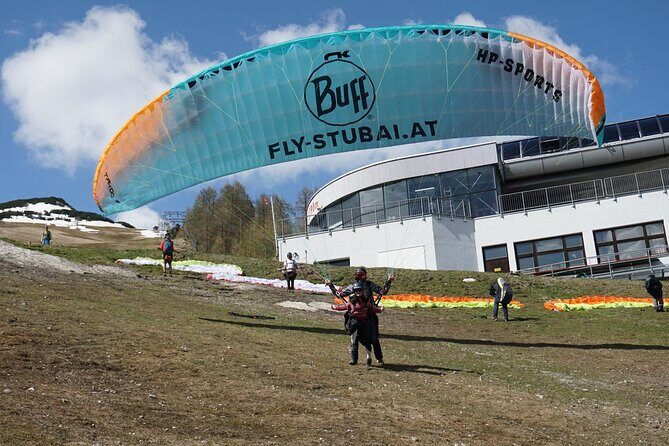 Paragliding experience in Fulpmes in the Stubai Valley - Who this experience is perfect for
