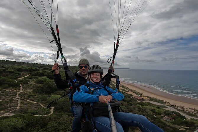 Paragliding experience near Lisbon with transfers from Lisbon - Introduction: An Exciting Way to See Portugal