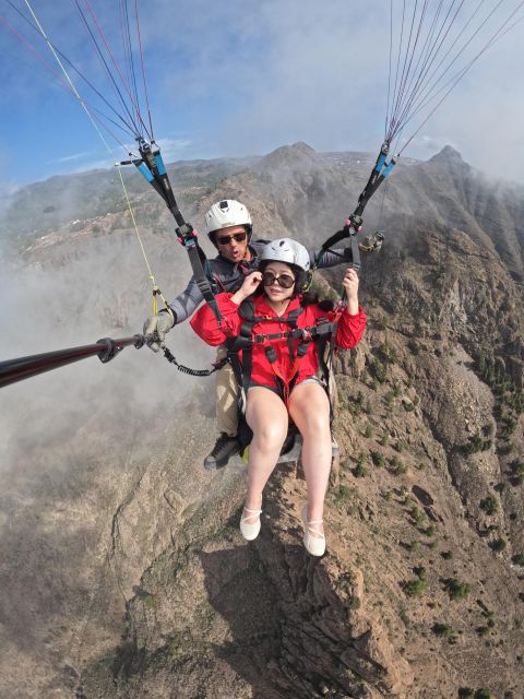 Paragliding Flight With a Spanish Champion 2021/2022. - Scenic Views and Adrenaline Experience