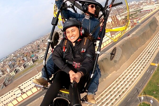 Paragliding Flights Over the Costa Verde in Lima - Booking and Cancellation