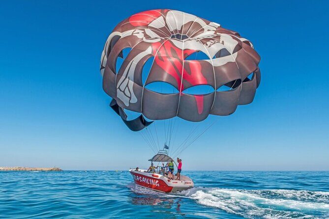 Parasailing Activity on Rethymno Beach, Crete - Who Would Love This Experience?  
