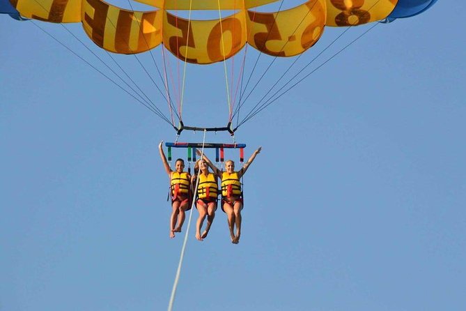 Parasailing Fly With Transportation Fly in The Sky From Hurghada - Customer Reviews and Experiences