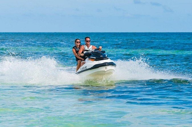 Parasailing Jet Ski and Shopping at Montego Bay with Transport - Who Would Love This Experience?