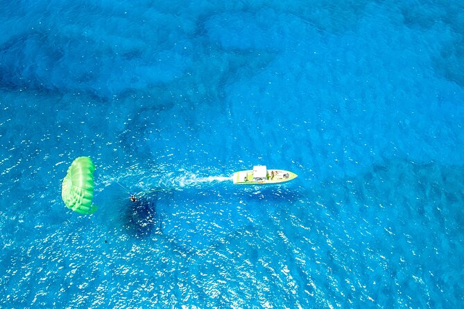 Parasailing on Maunalua Bay- Oahus off Waikiki Playground - Professional Guides and Safety Briefing