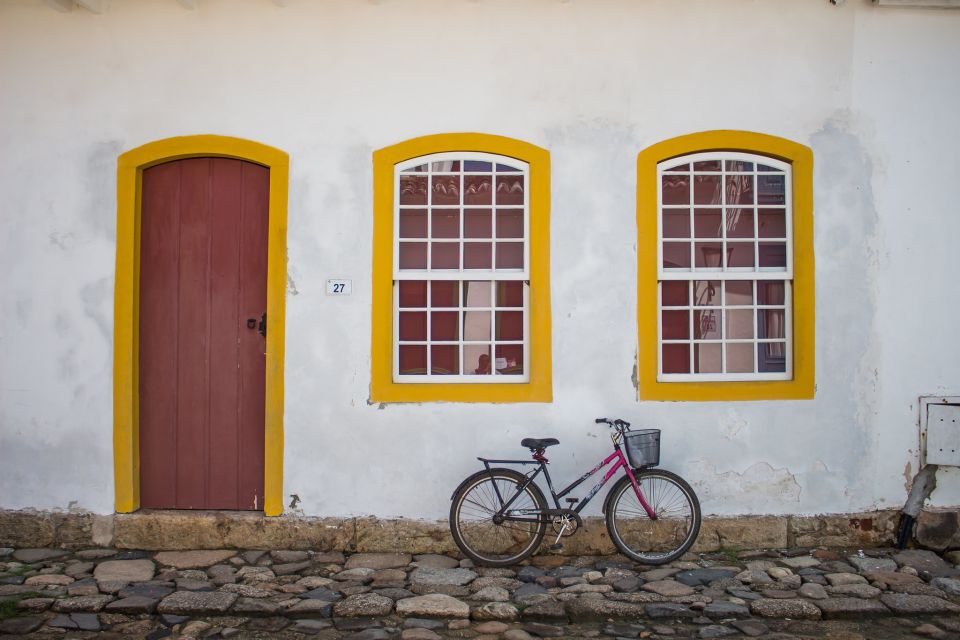Paraty: Guided Old Town Walking Tour With Pickup - Key Points