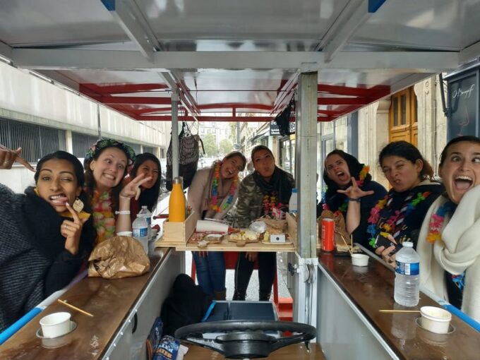 Paris: 1.5-Hour Eiffel Tower Beer Bike Tour - Languages and Private Group