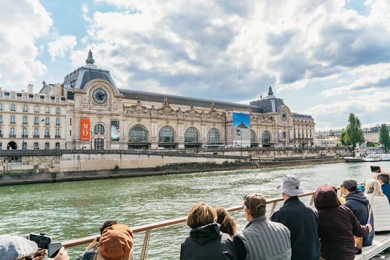Paris: 1-Hour Seine Cruise departing from the Eiffel Tower - Who Should Book This Tour?