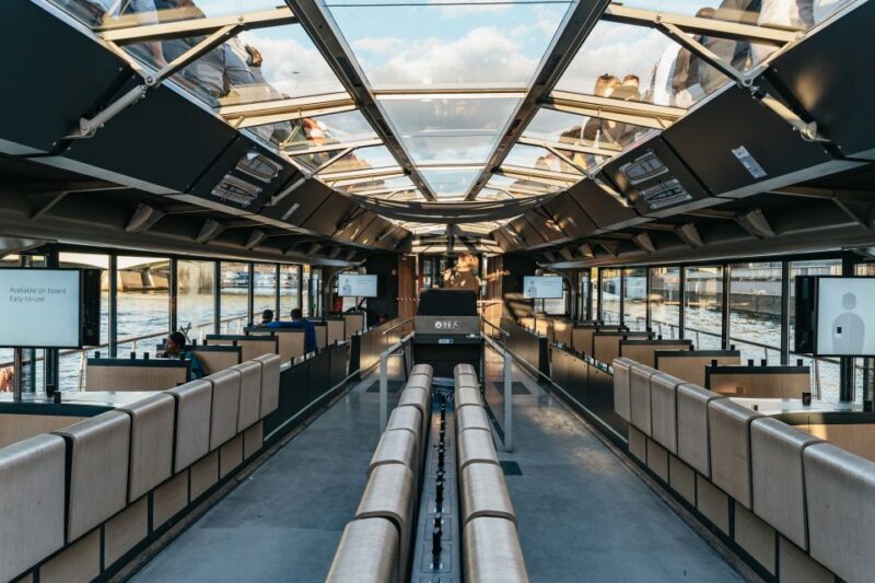 Paris: 1-Hour Sightseeing Cruise and 3-Course Bistro Dinner - Meeting Point