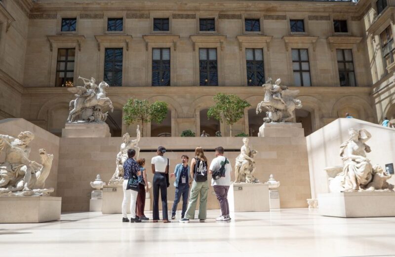 Paris: 2-Hour Guided Tour Through the Louvre - Highlights and Experiences