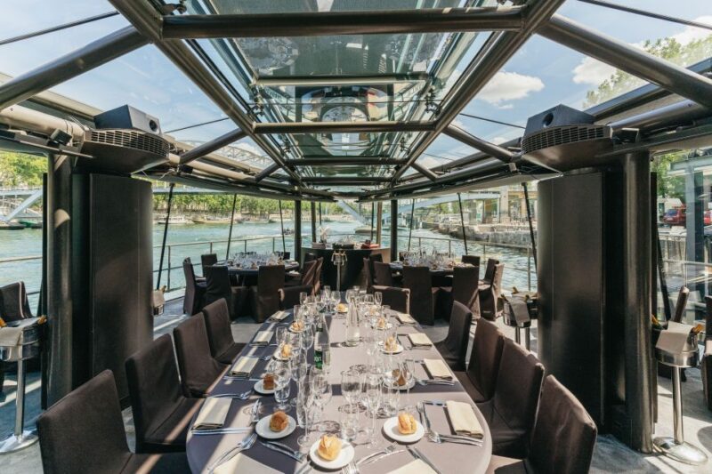 Paris: 2-Hour River Seine Lunch Cruise With 3-Course-Menu - Dining Options