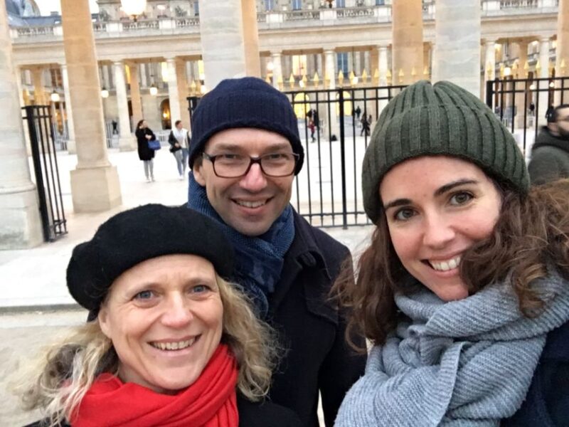 Paris: 3-Hour Private Champs Élysées to Montmartre Tour - Key Points