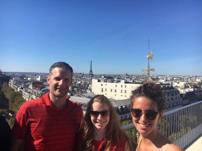Paris: 3-Hour Private Champs Élysées to Montmartre Tour - What to Expect